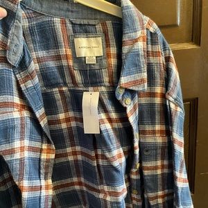 american eagle flannel nwt, size medium